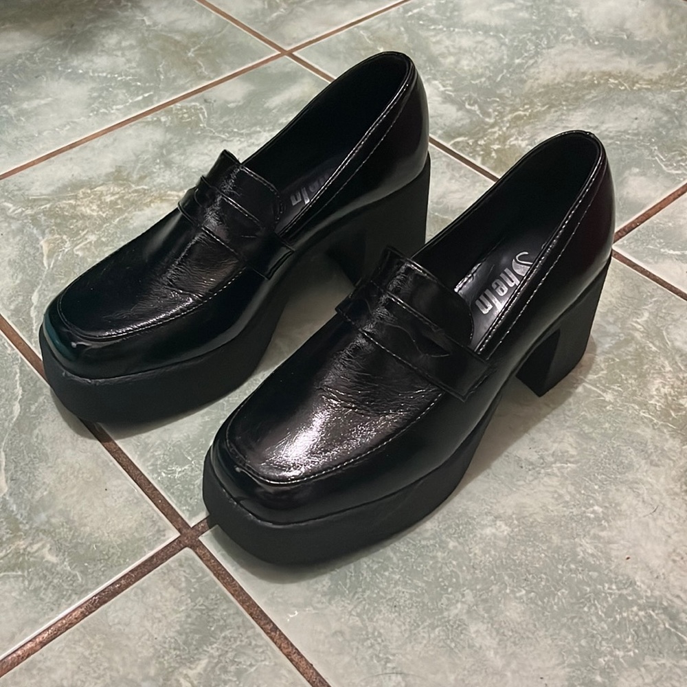 Chunky Heeled Penny Loafers